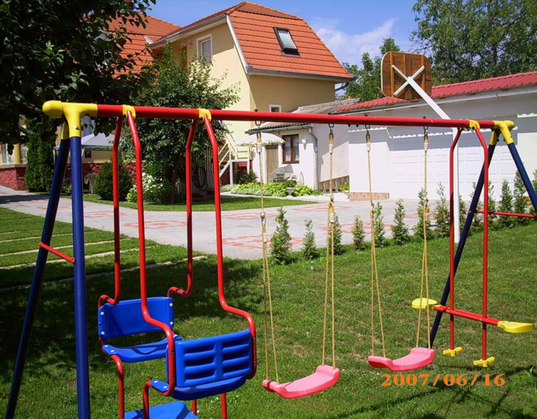 Anikó Apartman - Balatonföldvár