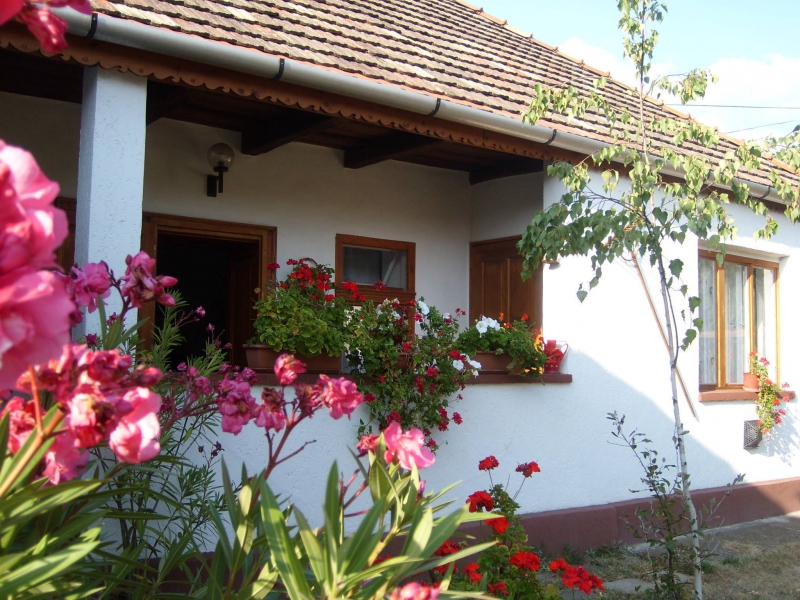 Bakos vendégház - Domoszló