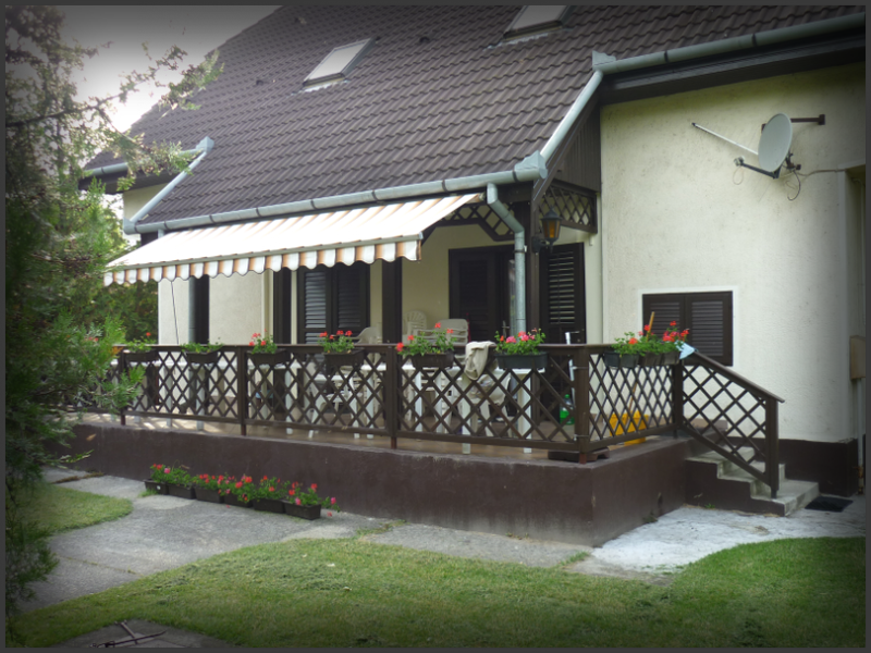 Balatoni Vendégház - Balatonszéplak-Felső