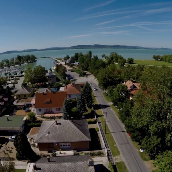 BBB Apartman - Balatonboglár