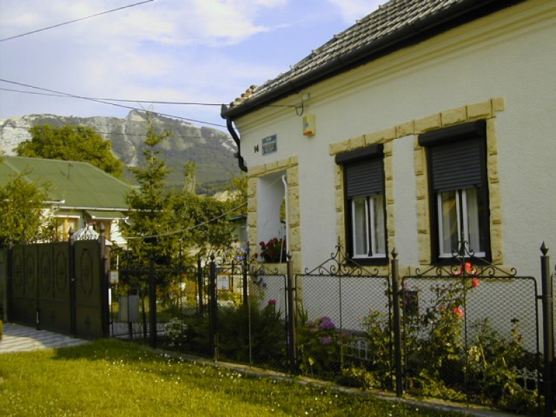 Cseresznyés Vendégház - Bélapátfalva