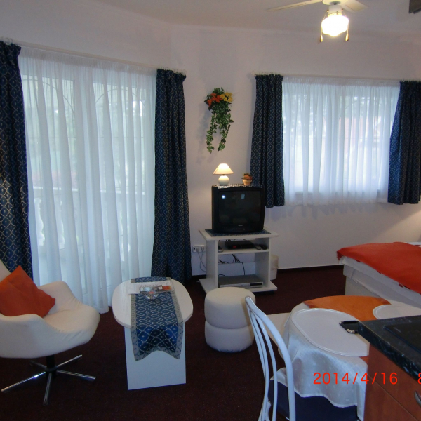 Dioszeghy-Villa Studio Apartmanok - Siófok - Balatonszéplak