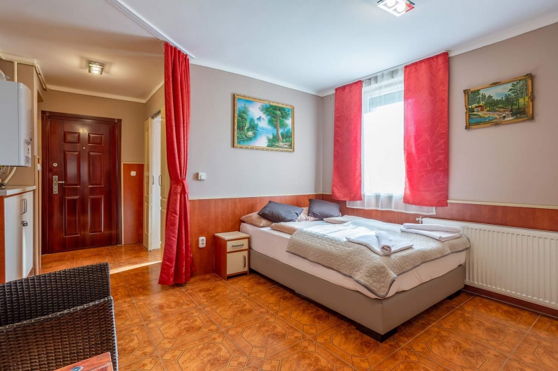 Gáspi Vendég és Apartmanház - Alsóörs