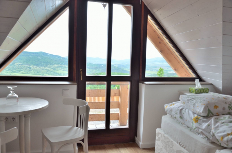 Hárs-bérc Vendégház - Vágáshuta