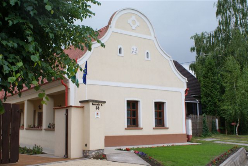 Hathalom Vendégház