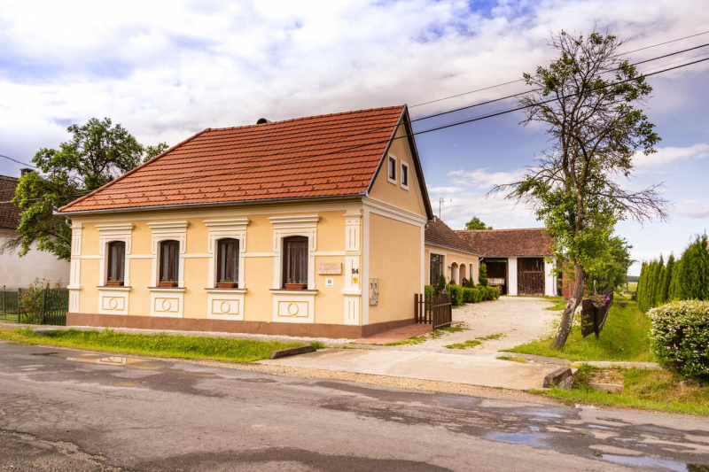 Kápolna Vendégház - Kerkáskápolna