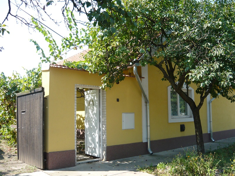 Kertész Vendégház - Tiszaalpár