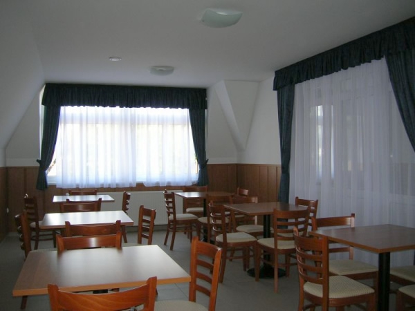Két Jóbarát Apartmanház - Mezőkövesd-Zsóryfürdő