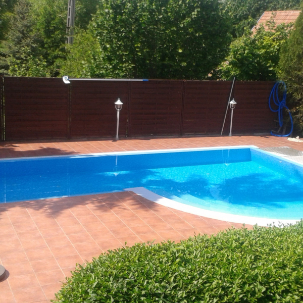 Kikapcsol-Lak - Sukoró