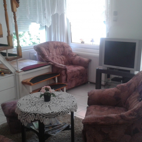 Kikapcsol-Lak - Sukoró