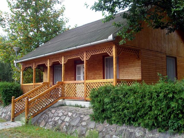 Kőbérc Panzió Üdülőházak, Étterem és Kemping - Bózsva