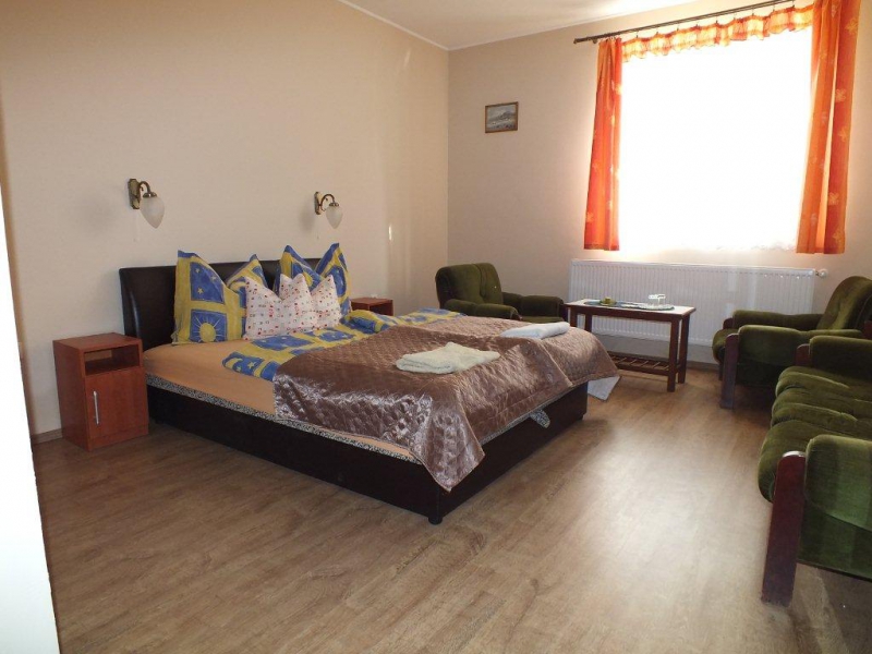 Kormos Vendégház - Hejce