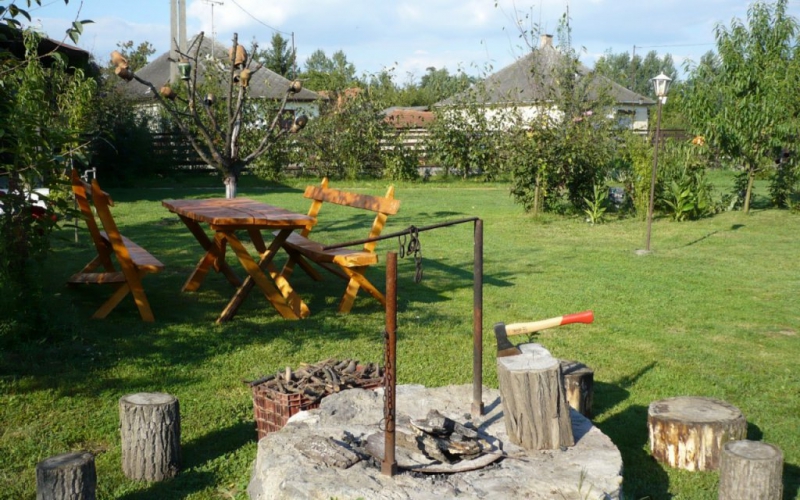 Lakatos Vendégház - Panyola