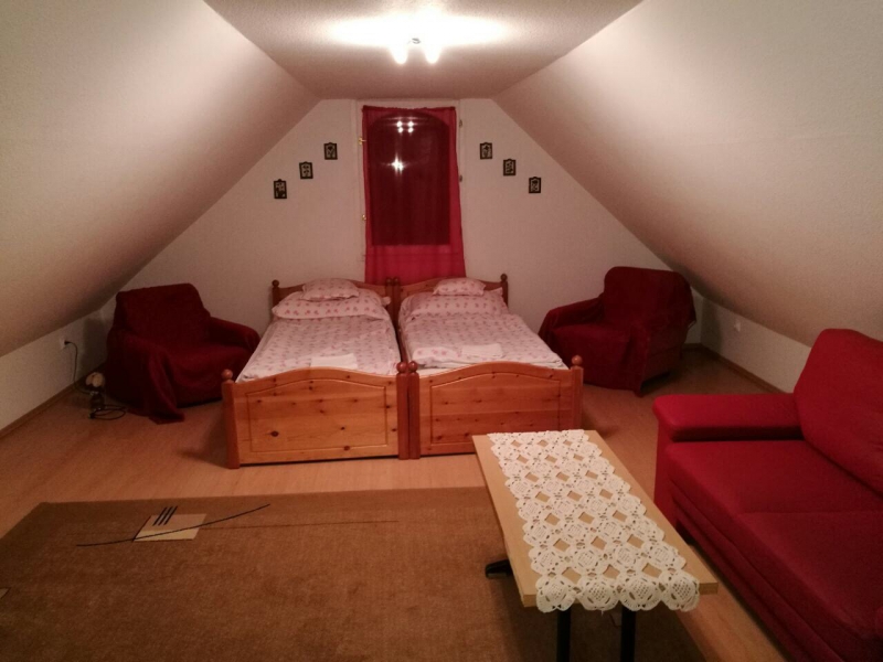 Mikula Porta - Hollókő