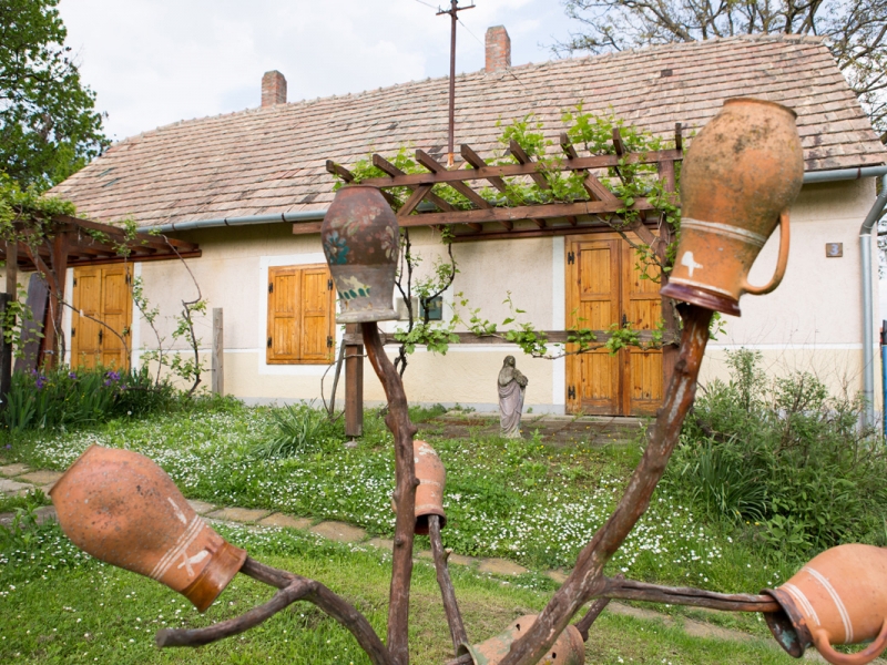 Nosztalgia Üdülő Parasztudvar