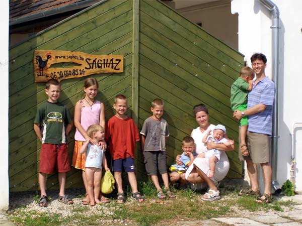 SágHáz alkotó- és pihenőház - Bakonyság
