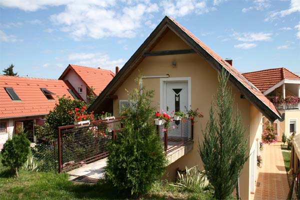 Samadare Ház - Alsópáhok