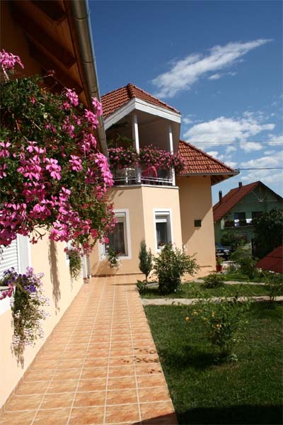 Samadare Ház - Alsópáhok