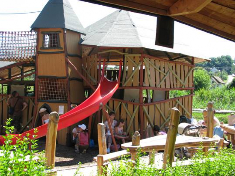 Seholsziget - Nőtincs