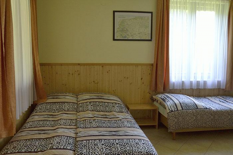 Tópart Apartman - Diósjenő