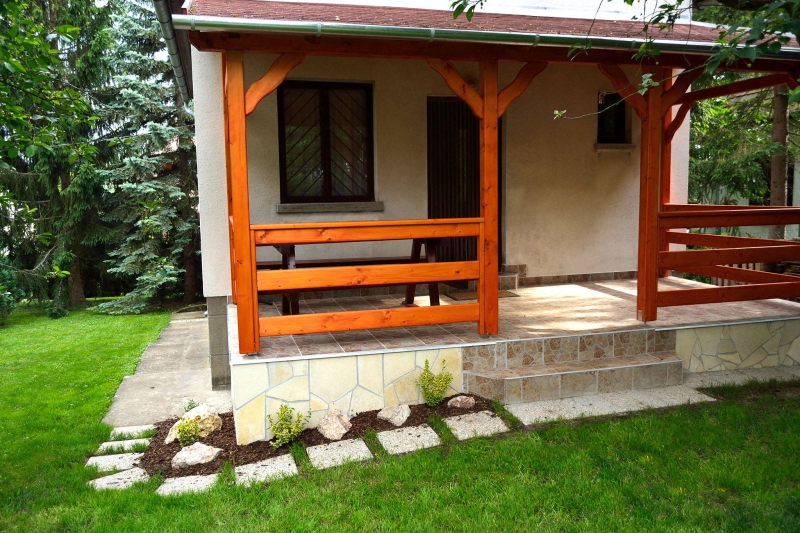 Tópart Apartman - Diósjenő