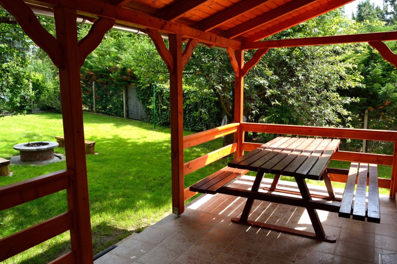 Tópart Apartman - Diósjenő
