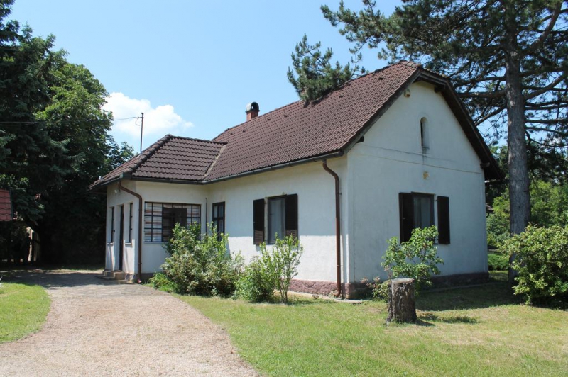 Úrbéri vendégház