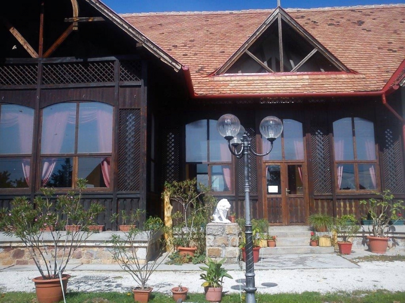 Vakáció Üdülő - Révfülöp