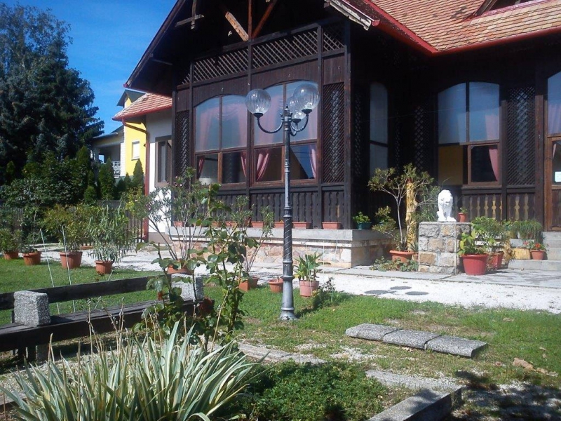 Vakáció Üdülő - Révfülöp