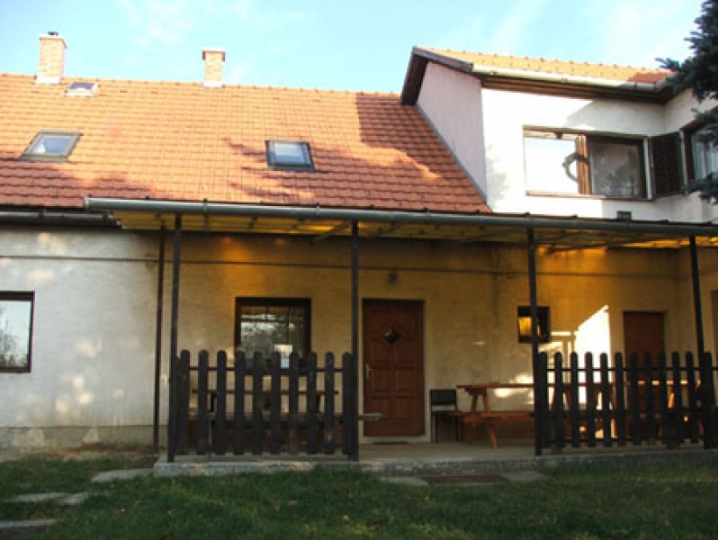 Várgesztesi Vadászház - Várgesztes